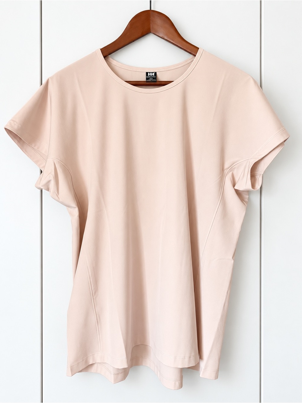 Helly Hansen Light Blush Pink Short Sleeve Top (NWOT) (L)